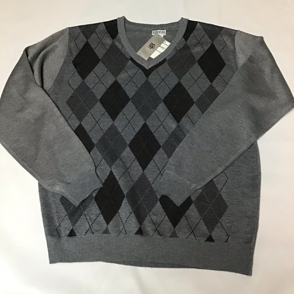 NWT- Gray/Black Argyle Sweater